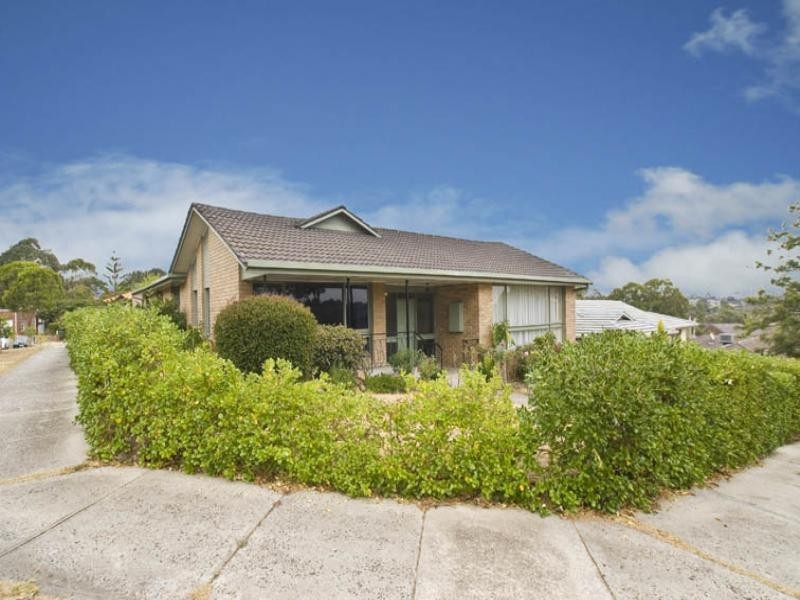 17 Mintaro Court, Templestowe VIC 3106