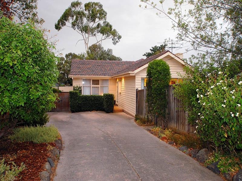 2 William Street, Donvale VIC 3111