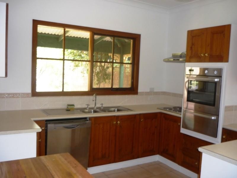 8 Cromwell Drive, Rowville VIC 3178