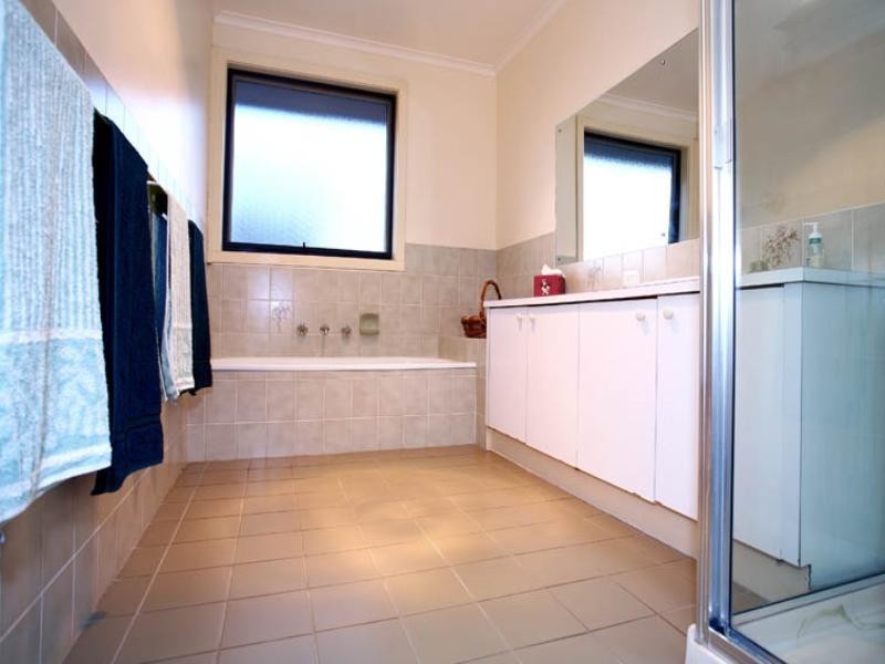 16 Jilpanger Road, Donvale VIC 3111
