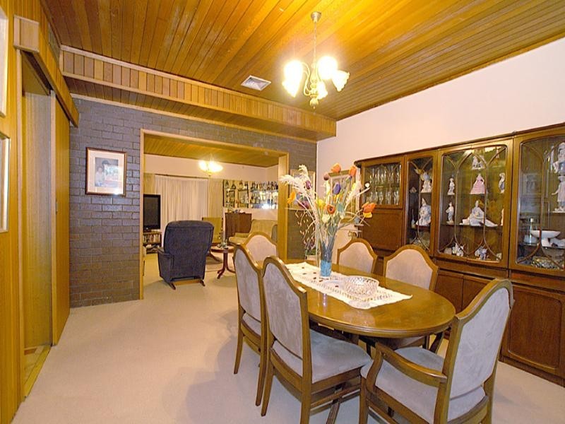 66 Chatsworth Quadrant, Templestowe Lower VIC 3107