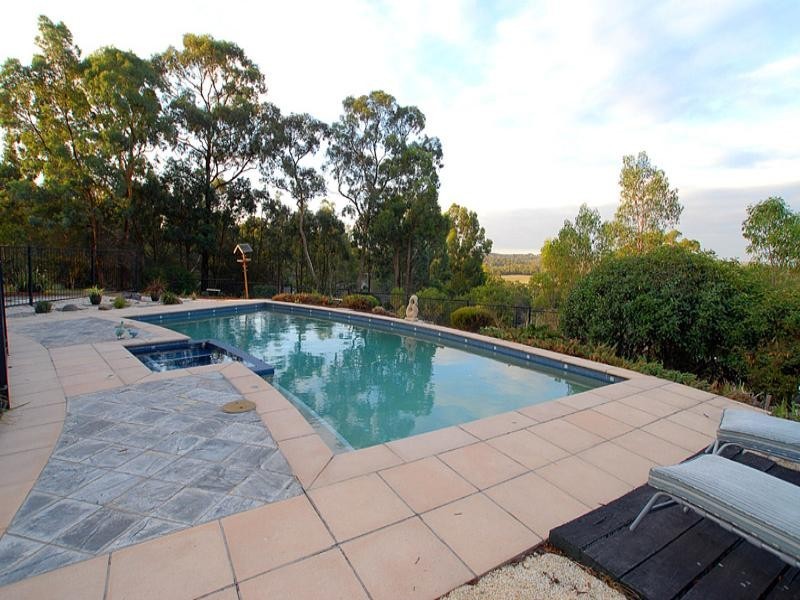 11 Oxford Close, Templestowe VIC 3106