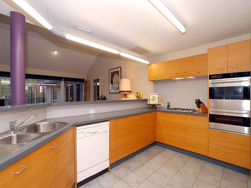 11 Oxford Close, Templestowe VIC 3106