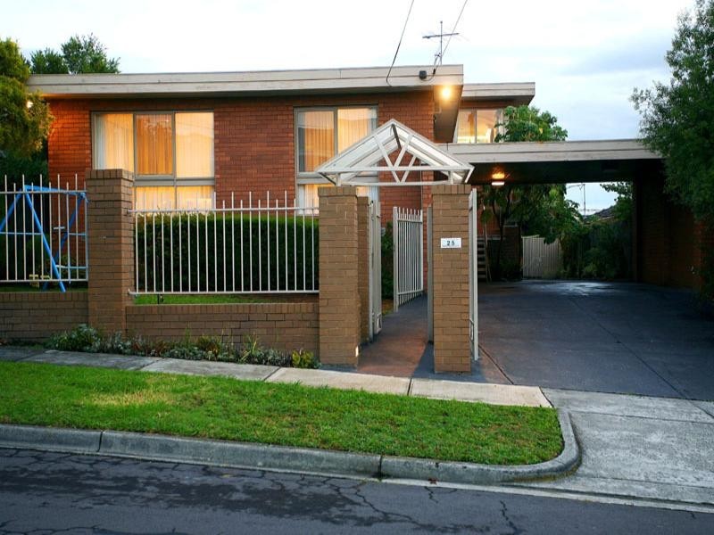 25 Rathmullen Quadrant, Doncaster VIC 3108