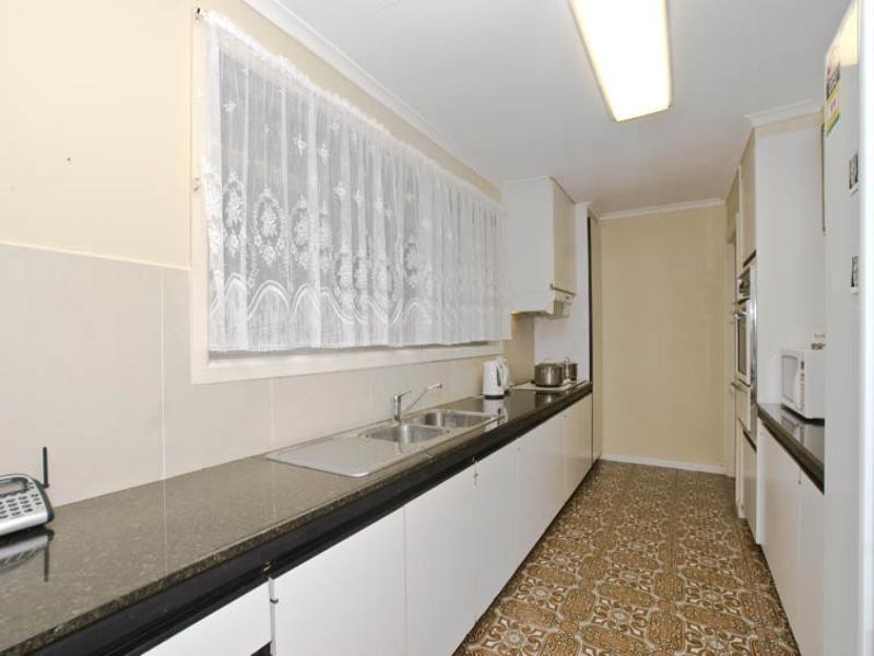 9 Cockaigne Street, Doncaster VIC 3108
