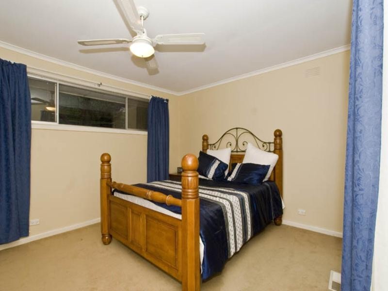 9 Cockaigne Street, Doncaster VIC 3108