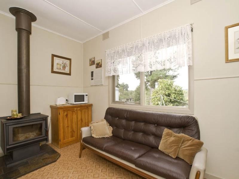 28-30 Milne Road, Park Orchards VIC 3114