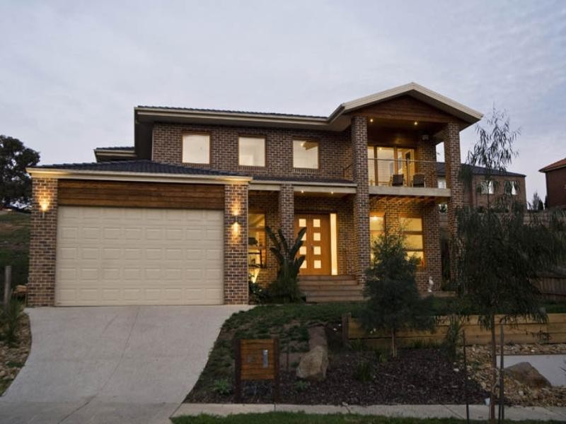 64 Everleigh Drive, Diamond Creek VIC 3089