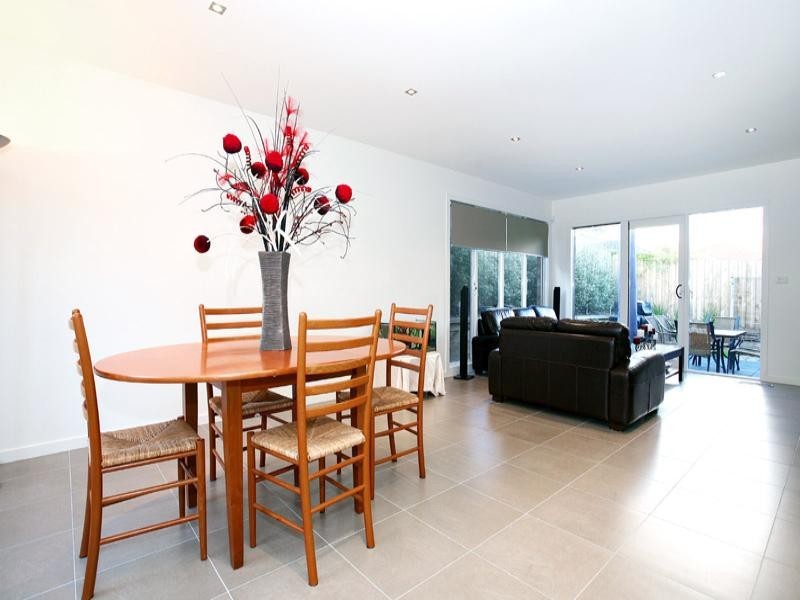 27 Oliver Road, Templestowe VIC 3106