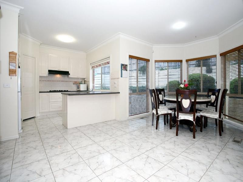 5 Balinga Court, Doncaster East VIC 3109