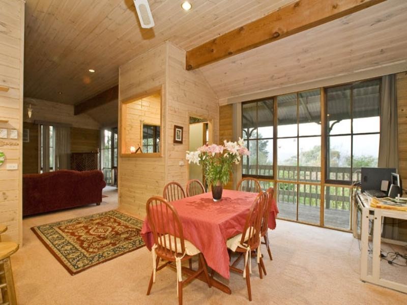 127 Barak Drive, Launching Place VIC 3139