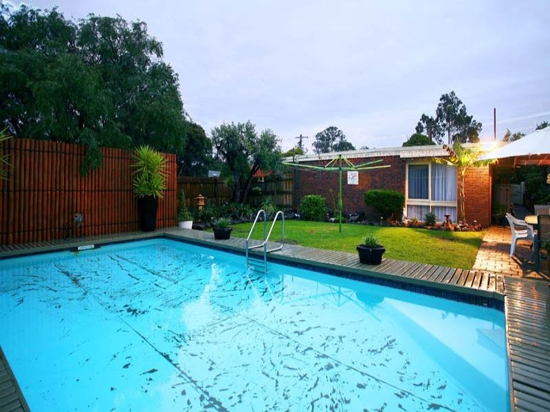 27 Glendale Avenue, Templestowe VIC 3106