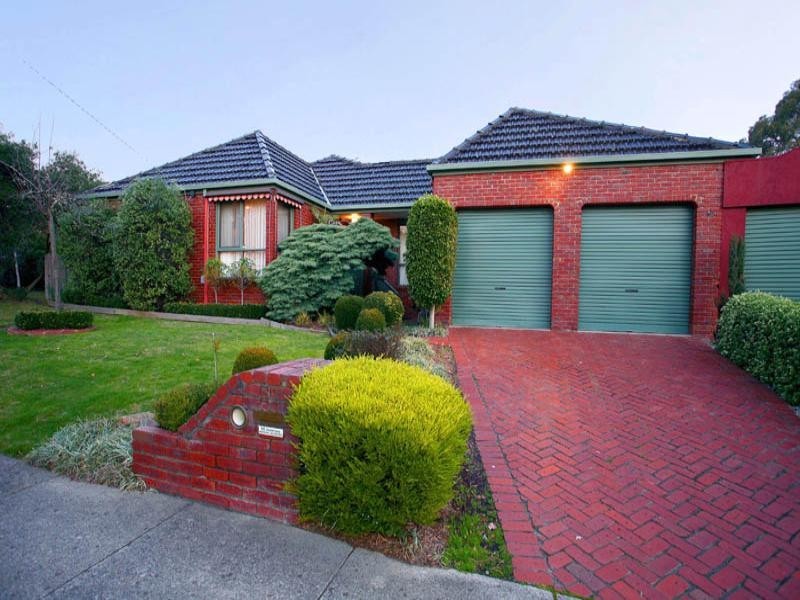 51 Rosemary Avenue, Croydon Hills VIC 3136