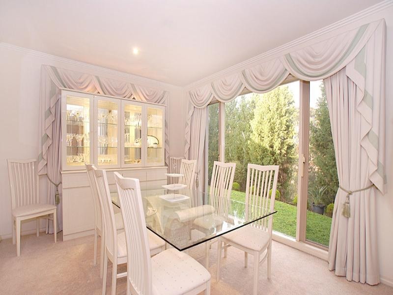 21 Hillhouse Road, Templestowe VIC 3106