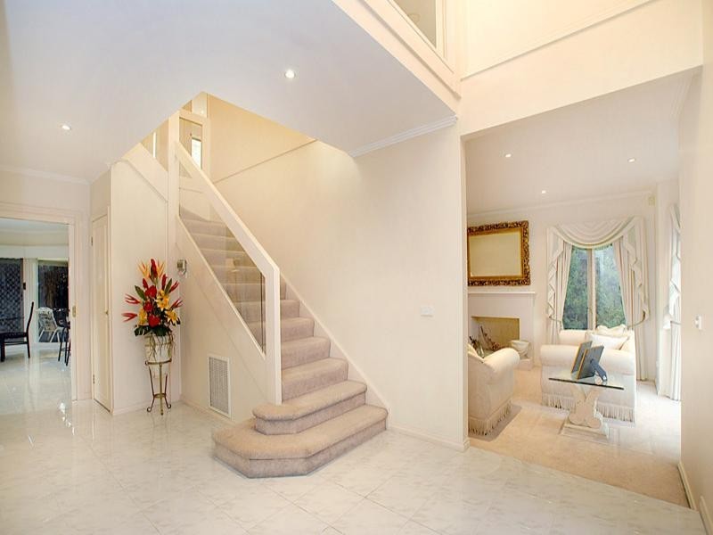 21 Hillhouse Road, Templestowe VIC 3106