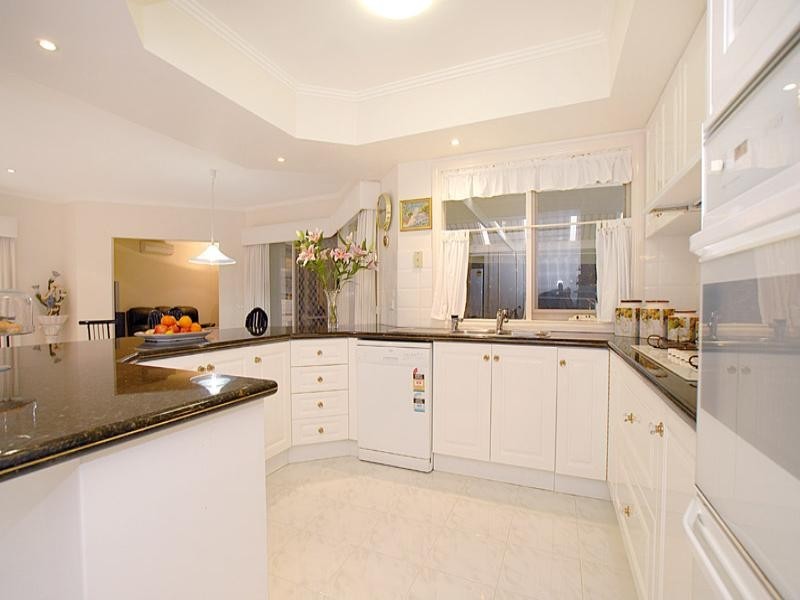 21 Hillhouse Road, Templestowe VIC 3106