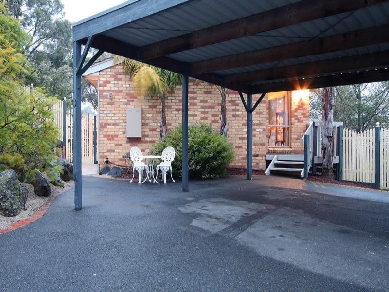 1 Caramut Court, Warranwood VIC 3134