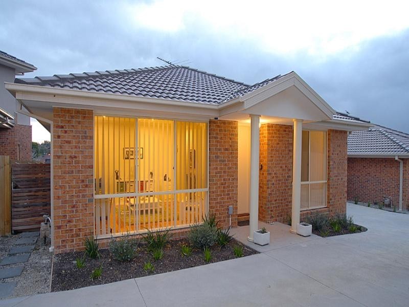 2/9 Amberley Court, Bulleen VIC 3105