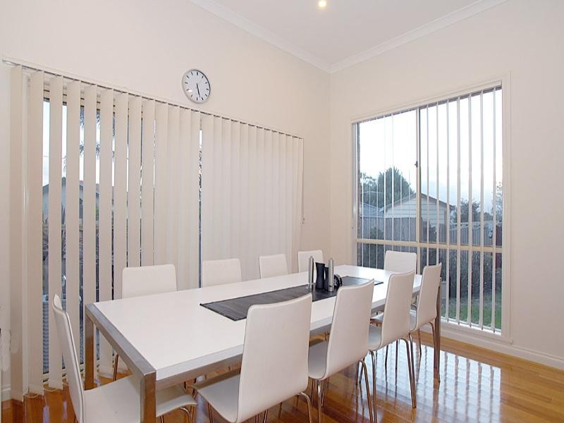 2/9 Amberley Court, Bulleen VIC 3105