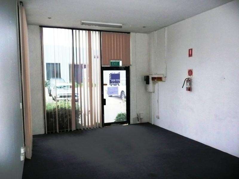 16/5 Samantha Court, Knoxfield VIC 3180