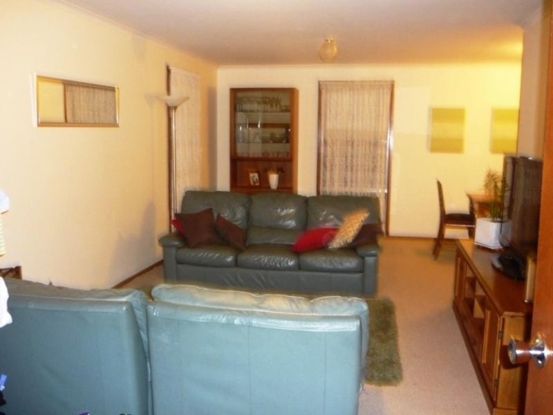 16 Patricia Court, Yallambie VIC 3085