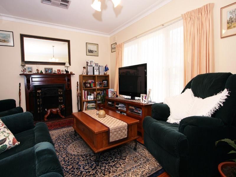 18 Tortice Avenue, Nunawading VIC 3131