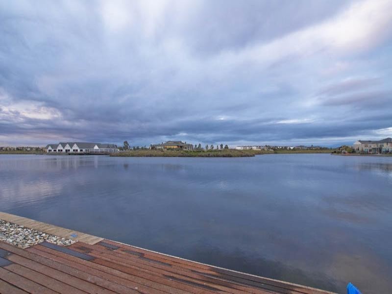 13 Panorama Way, Werribee VIC 3030