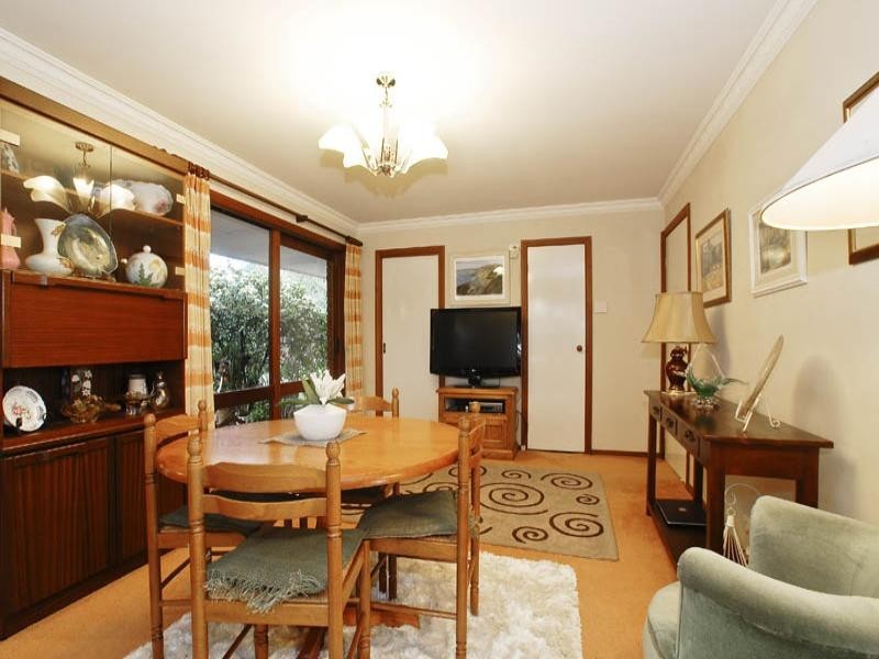 11 Clontarf Crescent, Templestowe VIC 3106