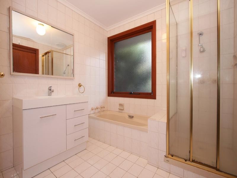 4/176 Ayr Street, Doncaster VIC 3108