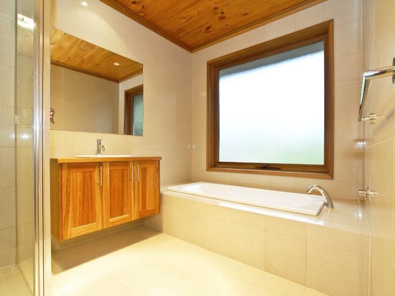 6 Rothesay Court, Templestowe VIC 3106