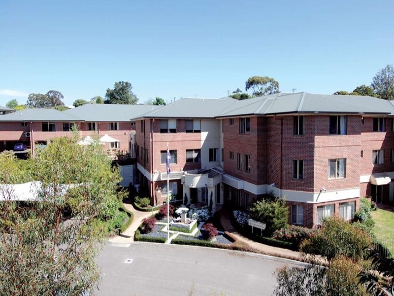 6 and 7/31 Blackburn Road, Doncaster East VIC 3109