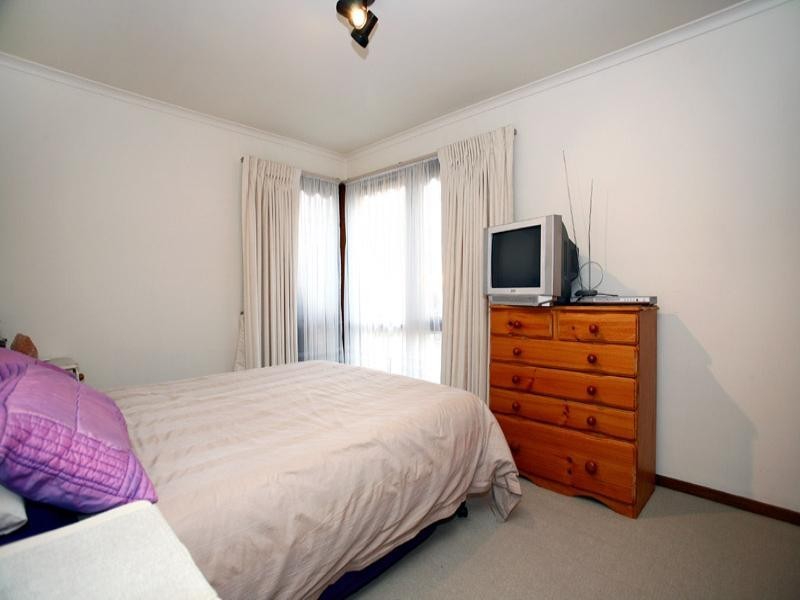 51 Rosemary Avenue, Croydon Hills VIC 3136