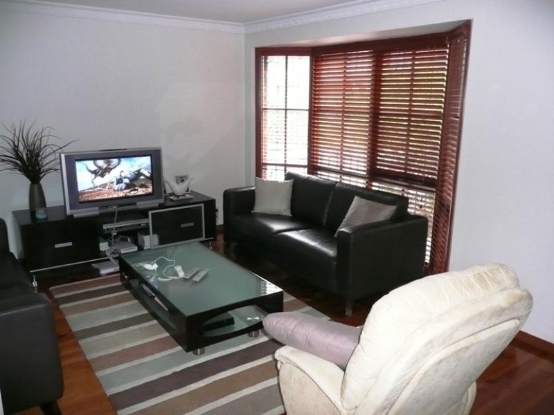 2/176 Ayr Street, Doncaster VIC 3108