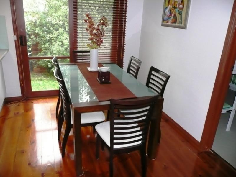 2/176 Ayr Street, Doncaster VIC 3108