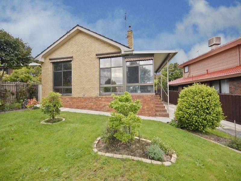 738 Elgar Road, Doncaster VIC 3108