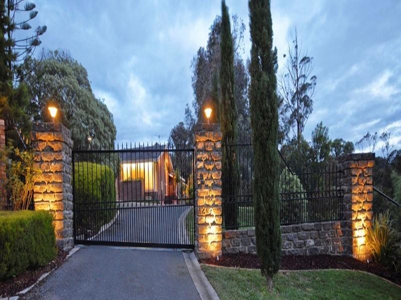 12A Chivers Road, Templestowe VIC 3106