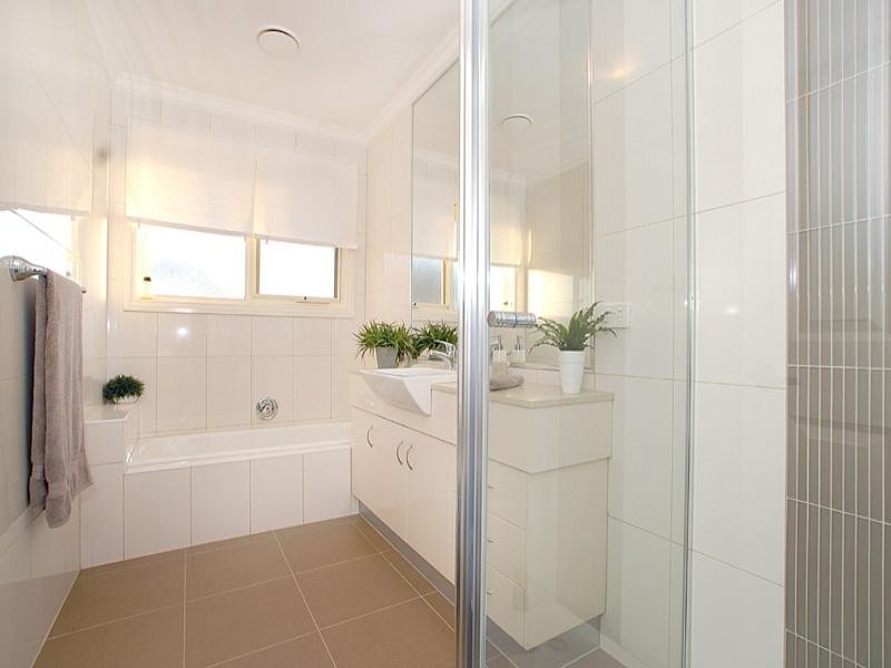 2/16 Powers Street, Donvale VIC 3111