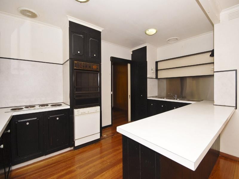 10 Herlihys Road, Templestowe Lower VIC 3107