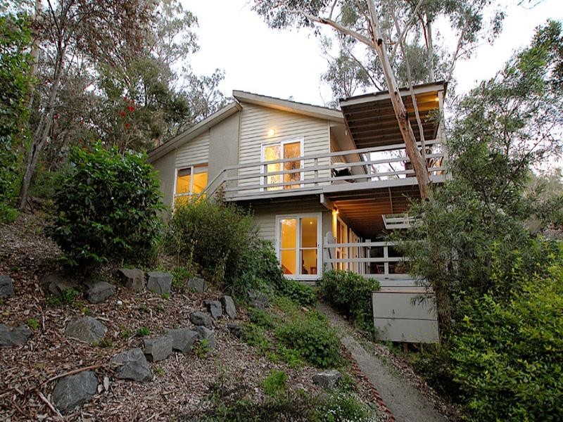 82 The Boulevard, North Warrandyte VIC 3113