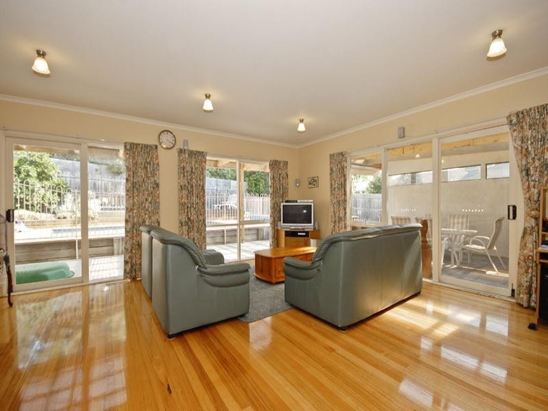 52 Tracey Street, Doncaster East VIC 3109