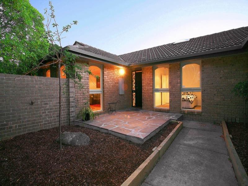 20 Beresford Close, Doncaster East VIC 3109