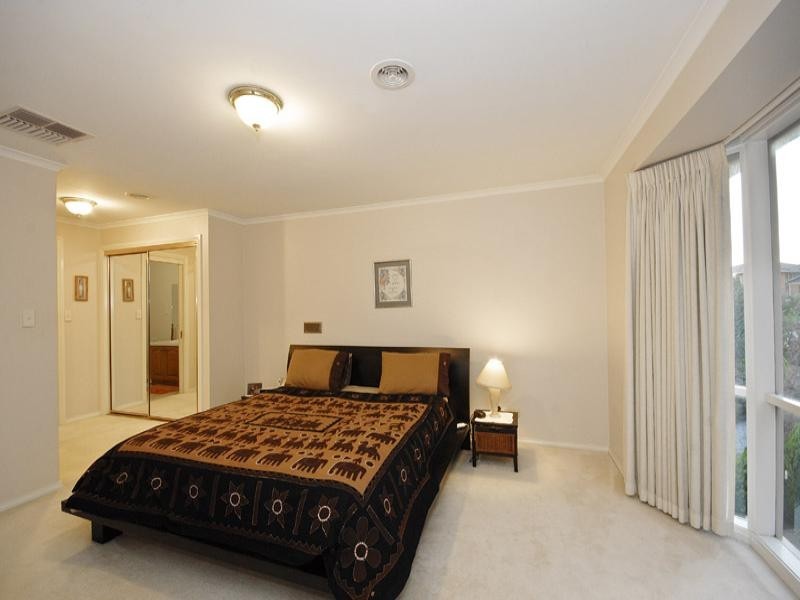 40 Hillhouse Road, Templestowe VIC 3106