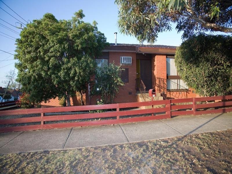 1/2 Bellevue Terrace, Pascoe Vale VIC 3044