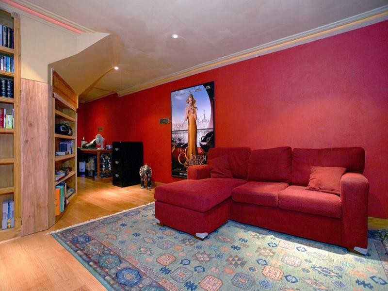 1 The Glade, Mitcham VIC 3132