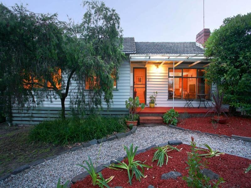 4 Yarmouth Street, Ringwood VIC 3134