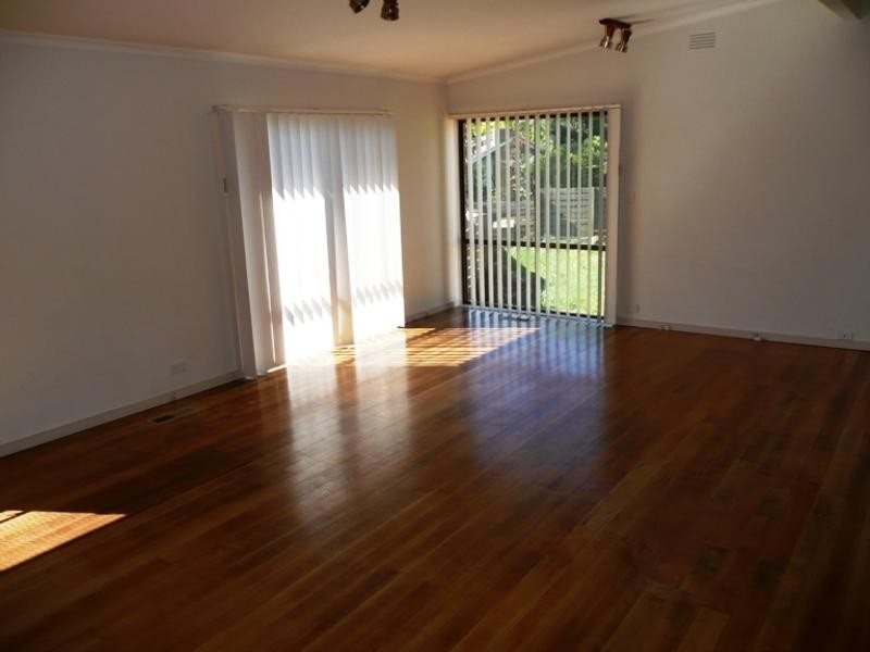 32 Baratta Street, Doncaster East VIC 3109