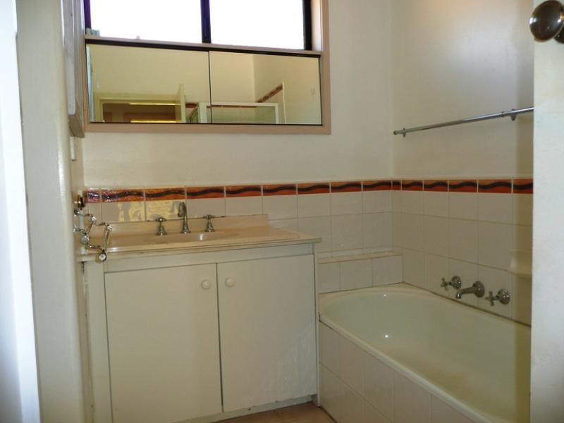 32 Baratta Street, Doncaster East VIC 3109