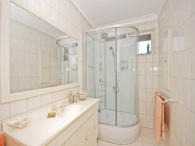 8 Toinette Court, Doncaster East VIC 3109