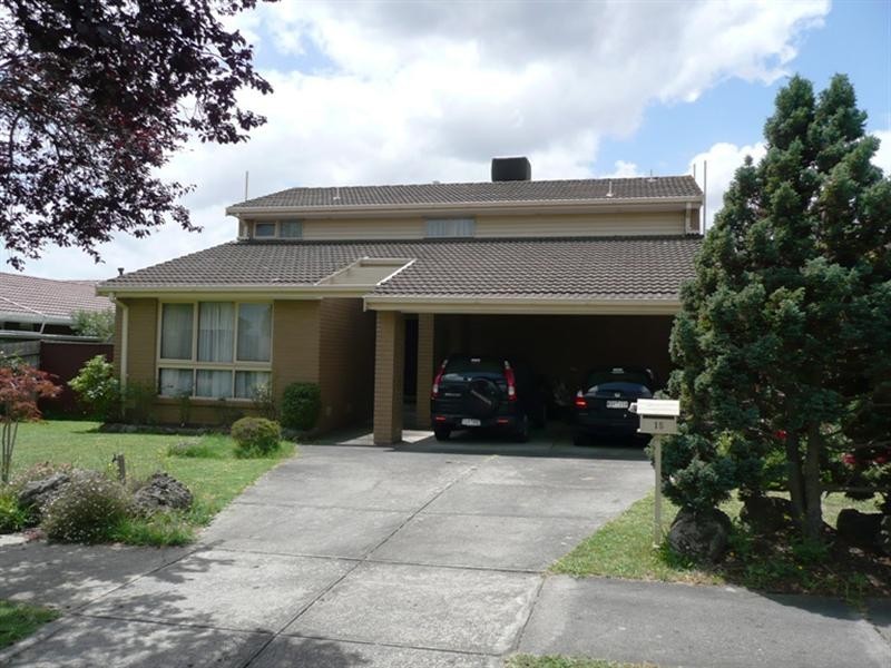 15 Inglewood Close, Doncaster East VIC 3109