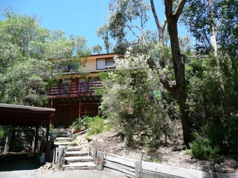 26 Stony Creek Road, North Warrandyte VIC 3113